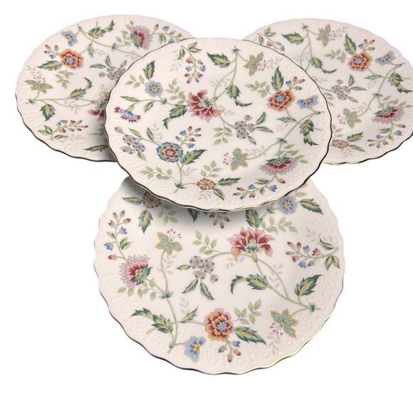 Elegant Andrea by Sadek Porcelain Plate Set of 4 Beautiful Floral Design Used - Picture 1 of 5